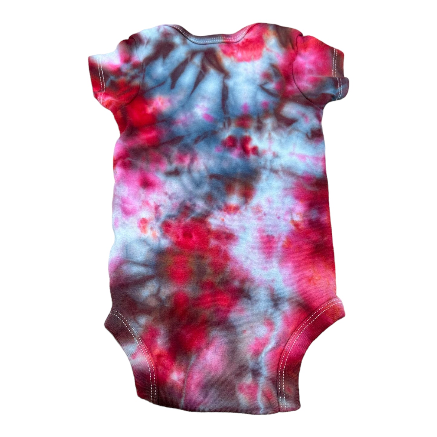 Infant 3-6 Months Gray and Red Scrunch Ice Dye Tie Dye Onesie
