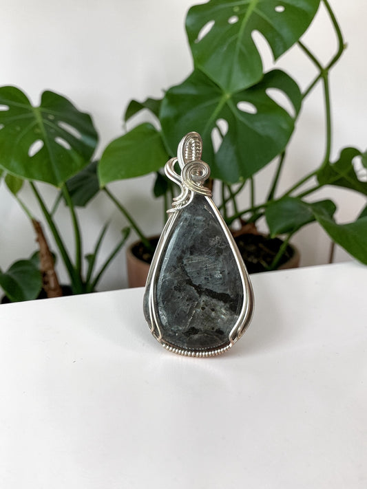Sterling Silver Wire Wrapped Larvikite Shell Crystal Bezel Pendant