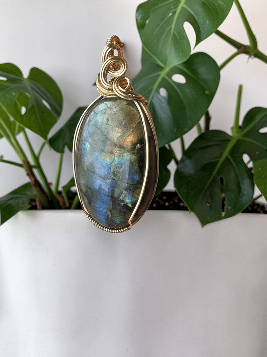 14kt Gold Filled Wire Wrapped Labradorite Crystal Bezel Pendant