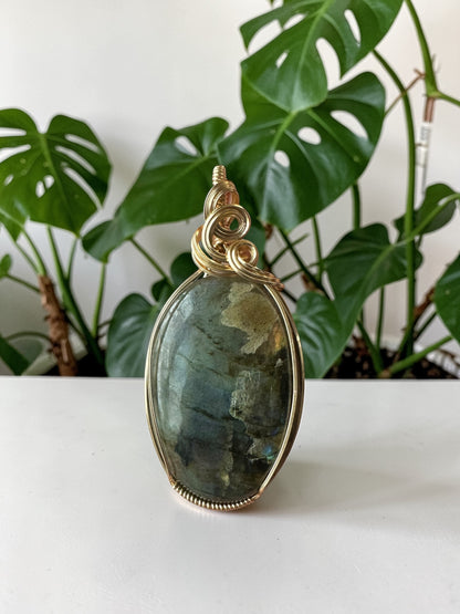 14kt Gold Filled Wire Wrapped Labradorite Crystal Bezel Pendant