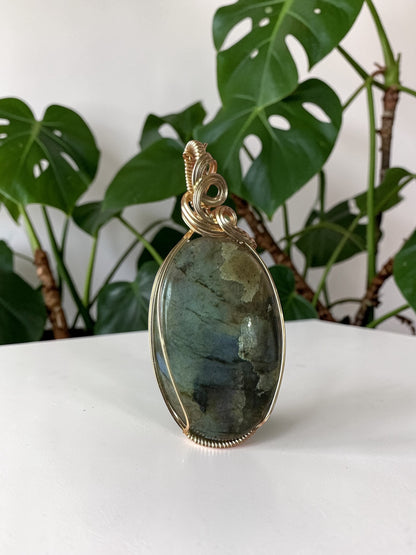 14kt Gold Filled Wire Wrapped Labradorite Crystal Bezel Pendant