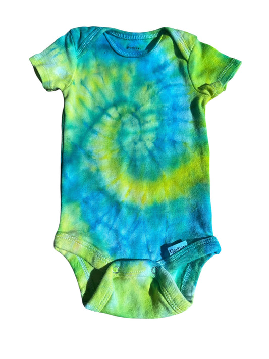 Infant 0-3 Months Blue and Green Spiral Ice Dye Tie Dye Onesie