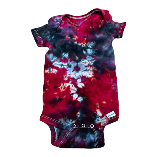 Infant 12 Month Deep Red/Fuchsia and Black Scrunch Ice Dye Tie Dye Onesie