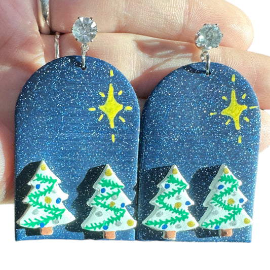 Hypoallergenic Hand Painted Christmas Snow Globe White Christmas Trees Dangle Clay Earrings