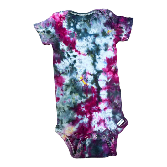 Infant 18 Months Hot Pink and Black Scrunch Ice Dye Tie Dye Onesie**