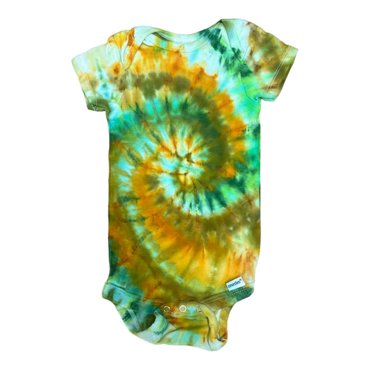 Infant 6-9 Months Moss Green Golden Yellow and Emerald Green Spiral Ice Dye Tie Dye Onesie