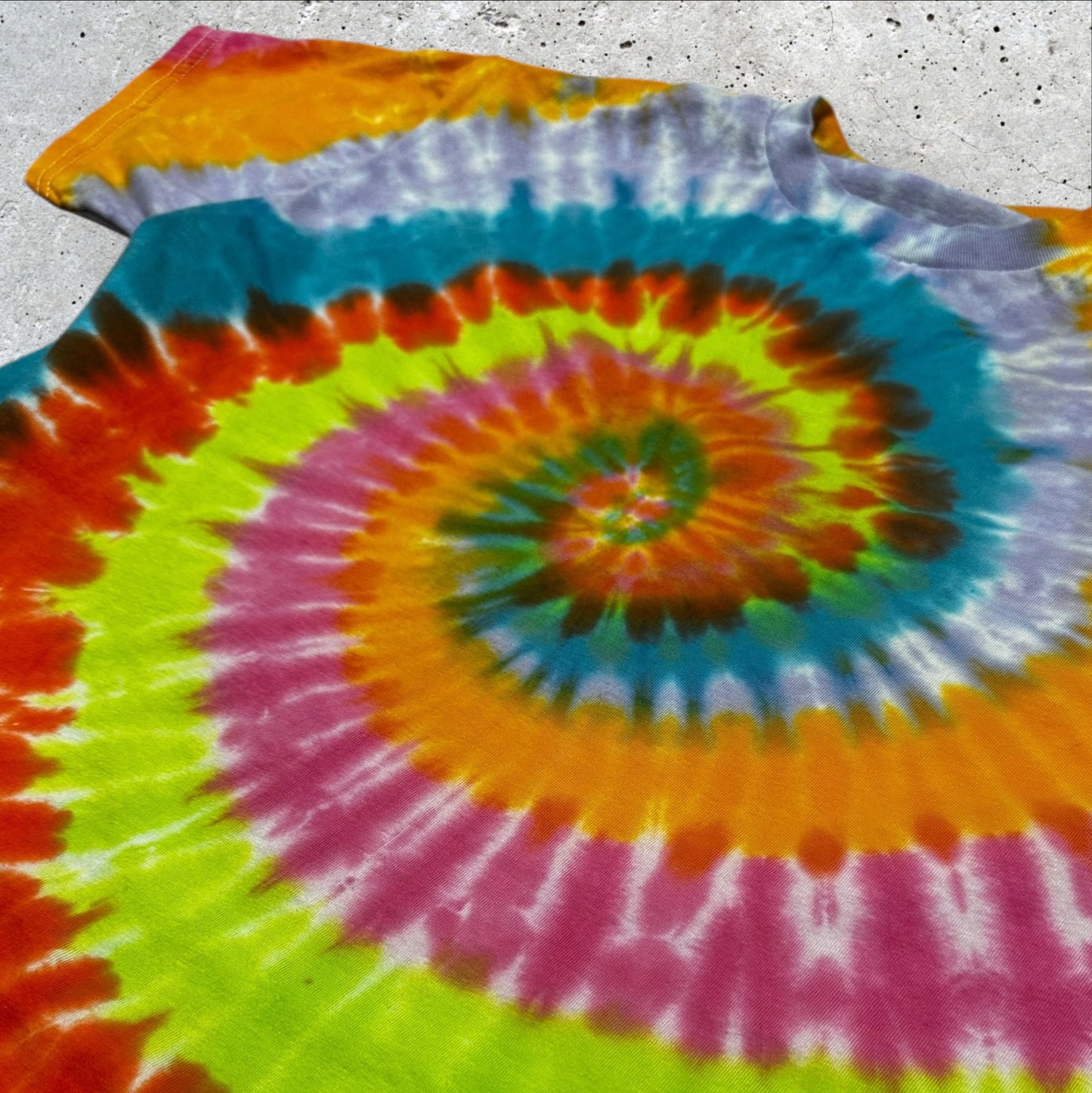 Youth XL Neon Rainbow Spiral Tie Dye Shirt