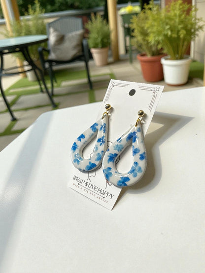 Hypoallergenic Blue Wildflower Floral Teardrop Clay Dangle Earrings