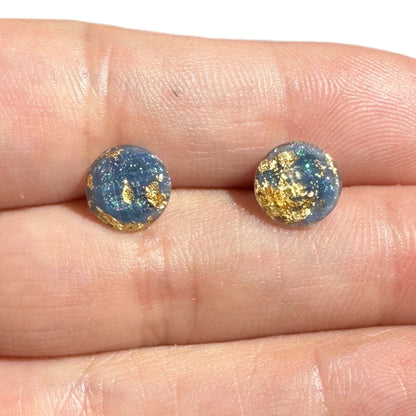 8MM Hypoallergenic Blue and Gold Leaf Faceted Epoxy Resin Earrings