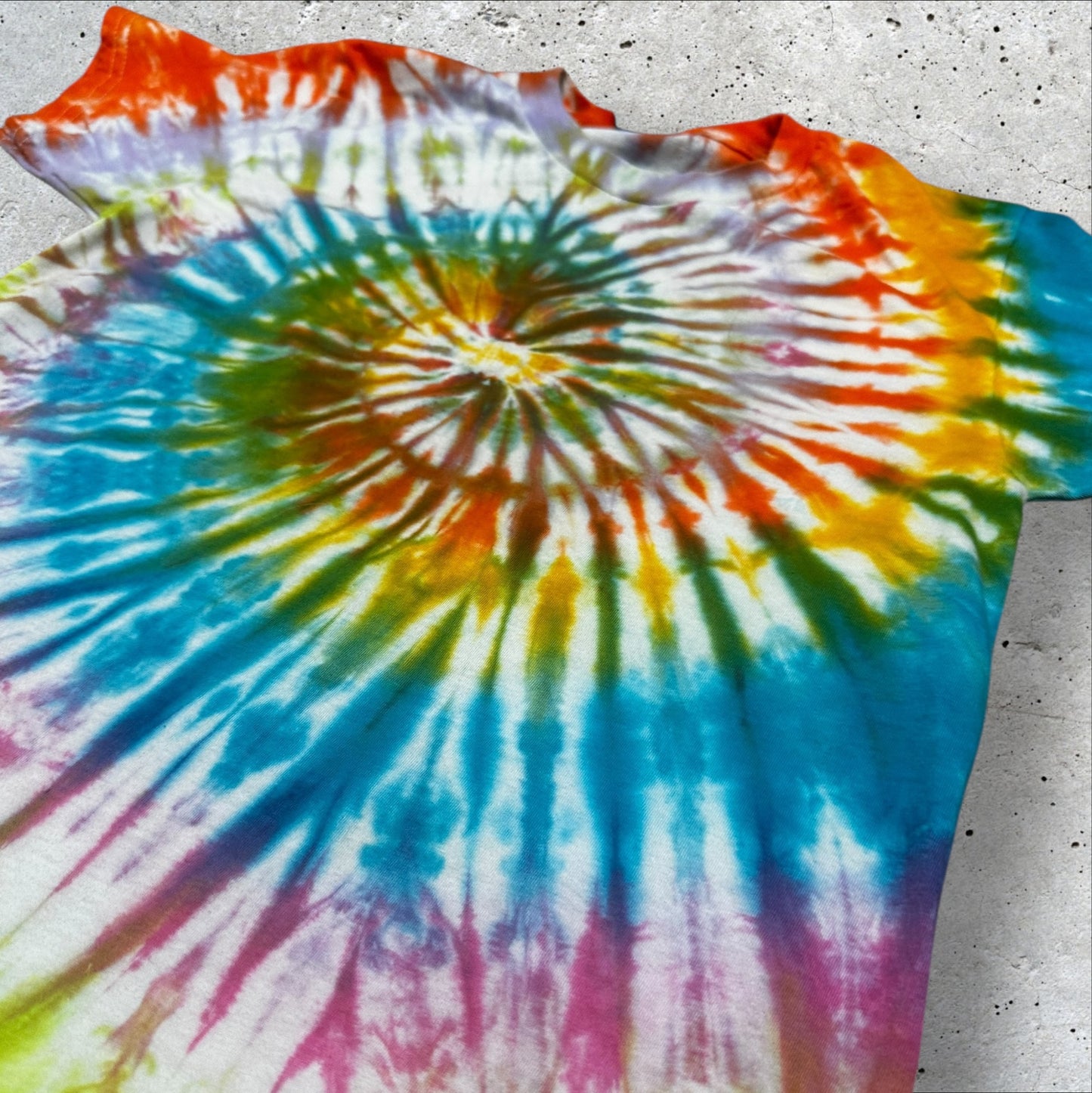 Youth Medium Neon Rainbow Spiral Tie Dye Tshirt