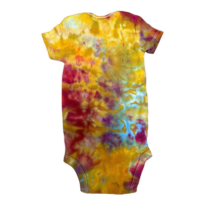 Infant 6-9 Months Blue Green Yellow and Maroon Scrunch Ice Dye Tie Dye Onesie***